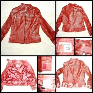 Geaca haina piele de dama maro grena nr 34 36 38  Pret 60 lei  2 buc 110 lei