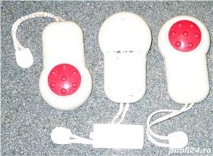 Aparat masaj mini Relax Tone functioneaza cu doua baterii AA  Pret 6 lei 3 buc 15 lei