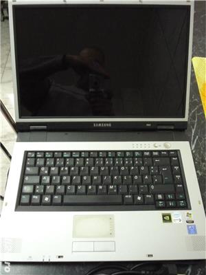 laptop samsung np-r55 chipset video defect  - imagine 2