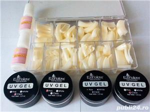 Set Unghii cu 4 Geluri