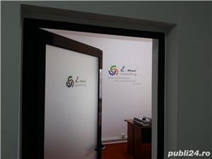 Tipar etichete, banner, roll-up, carti de vizita, autocolante, pliante, afise, brosuri, cataloage - imagine 4