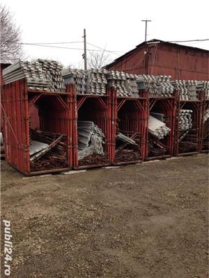 Inchiriem schela metalica