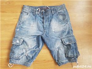 Pantaloni scurti blugi Pull &Bear 