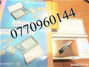 Cantar bijuterii 3 butoane capac argintiu 0.01g-200g 2 zecimale - Precizie: 0.01 - imagine 3