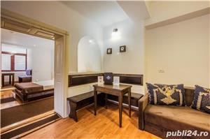 Cazare in centrul vechi al Brasovului - Residence Central Annapolis 3* - vizavi de Biserica Neagra - imagine 6