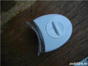 aparat pt. curatat-albit dintii - imagine 4