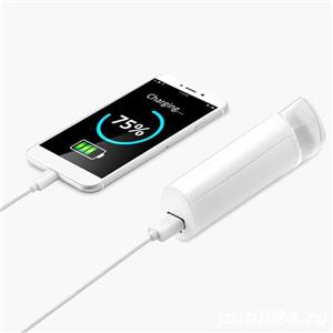 Spray facial cu powerbank