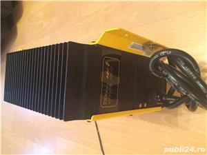 Delta-Q QuiQ On-Board 24V Battery Charger 912-2400 - imagine 3