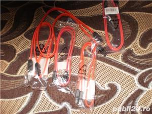 Cabluri audio video , componente calculator  - imagine 3