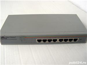 Switch Allied Telesyn AT-FS708 8 porturi 10-100Mb