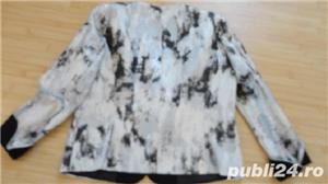 jacheta de brocart marimea 48 - imagine 2