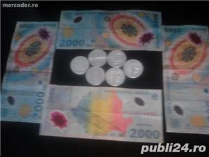 Vand bancnote si monede cu eclipsa