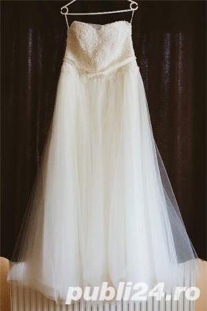 vand Rochie mireasa ivory