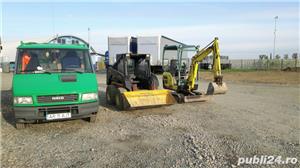 Inchiriez miniexcavator si bobcat