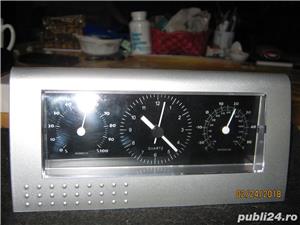 CANADA Quartz ceas BIROU,termometru,higrometru,aparat NOU,3 in 1,perfect functional,baterie 1,5 V  - imagine 7