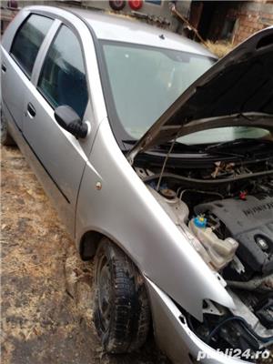 Dezmembrez Fiat Punto 1.9 JTD an 2003 - imagine 3
