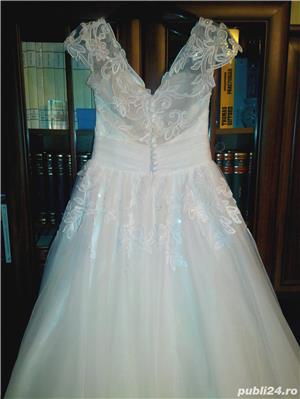 Rochie de mireasa tip printesa  - imagine 2