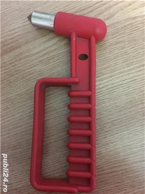 Ciocan pentru situatii de urgenta-vidia