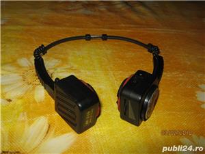 Radio casti stereo,made in taiwan,pliabile si ajustabile,plus alte 3 perechi de casti stereo jack - imagine 3