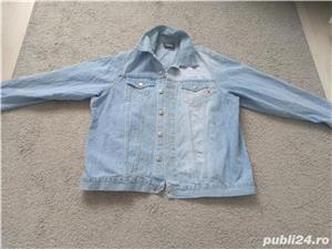 Vand geaca blugi  sport calitate/import, noua,mar.L.