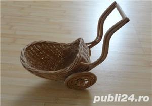 piesa decor landou din lemn impletit