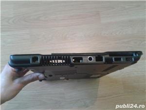 Vand Carcasa Laptop HP Compaq 6730s Neagra Folosita Pret 45 Lei - imagine 3
