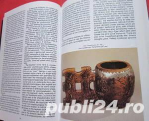  	 Ghidul Muzeului Taranului Roman, Dinu C. Giurescu, 2004 - imagine 6