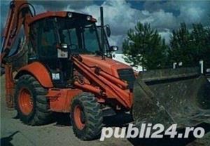 Inchiriez buldoexcavator cu picon sau de vanzare  - imagine 2