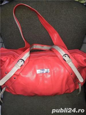 Geanta voiaj si mers la sala