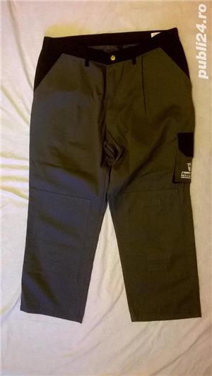 Pantaloni munca