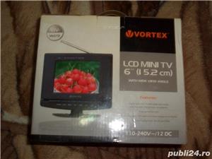 Televizor 15''inch Color cu Telecomanda nou la cutie cu toate accesorile merge si in casa la 220v  - imagine 3