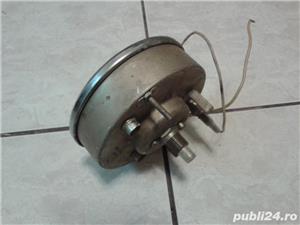 Turometru-ceas de bord