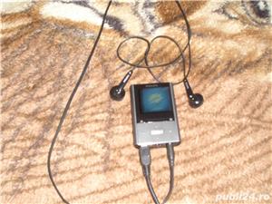 MP 4 Philips 4 Giga cu Casti Originale (schimb) - imagine 6