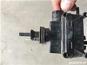 Motorase inchidere centralizata Mercedes 190 E - imagine 3