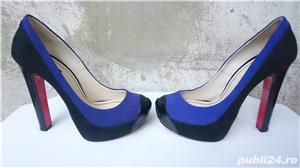 Pantofi dama cu toc eleganti indigo, marimea 37, marca Mineli