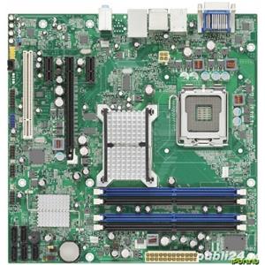 Kit Gaming Quad Core Intel DQ45CB, 775, video incorporat 4 slot RAM + Quad Core
