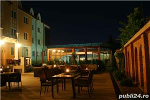 Vand Hotel Central Oradea , D+P+3E,ctr 2008 , SC 4400 , 39 cam , restaurant 120 locuri , piscina ,  - imagine 4