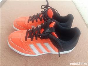 adidas nike - imagine 4