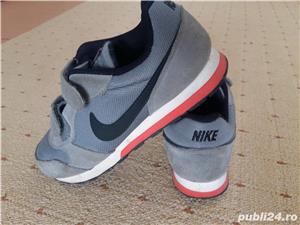 adidas Nike - imagine 2