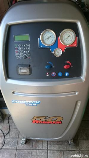 Incarcat instalatii ac auto cu freon 