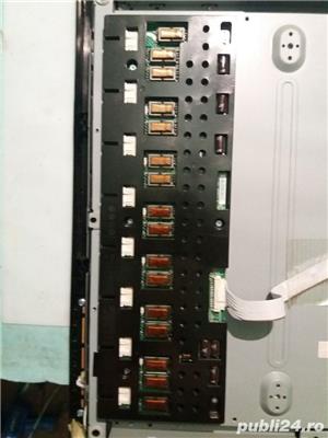 vind lcd SAMSUNG-LE32A557P2F-display spart ,module functionale,vezi foto. - imagine 4