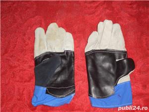 Minusi Lacatuserie Noi (schimb) - imagine 2