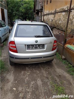 Dezmembrez Skoda Fabia 1.2 benzina euro 4 - imagine 2