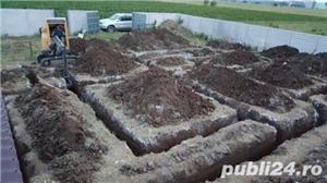 Inchiriez mini-excavator,lucrari piscine,Sapat-uri,prister-e,fose,case,gard,Demolari,Fundati,gropi - imagine 9