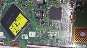 T-Con RUNTK3919TPZ din tv cu ecran fisurat  - imagine 2