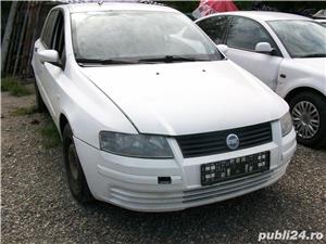 dezmembrez fiat stilo variant break hatchback 2 - 4 usi motor 1,6 16v - 1,8 16v - 1,9 jtd  - imagine 3