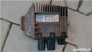  Audi A2  Cod OEM 8Z0959501 Modul Releu Electronic Ventilator 