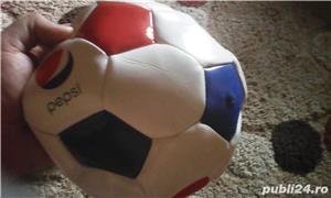 Minge fotbal de la Pepsi