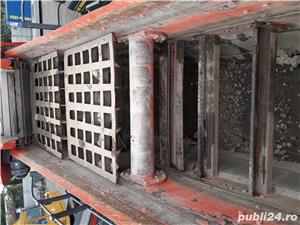 Mecanic utilaje si camioane  - imagine 12