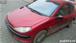 Dezmembrez Peugeot 206 2002 2 usi 1.4i KFW 136.000 km - imagine 3